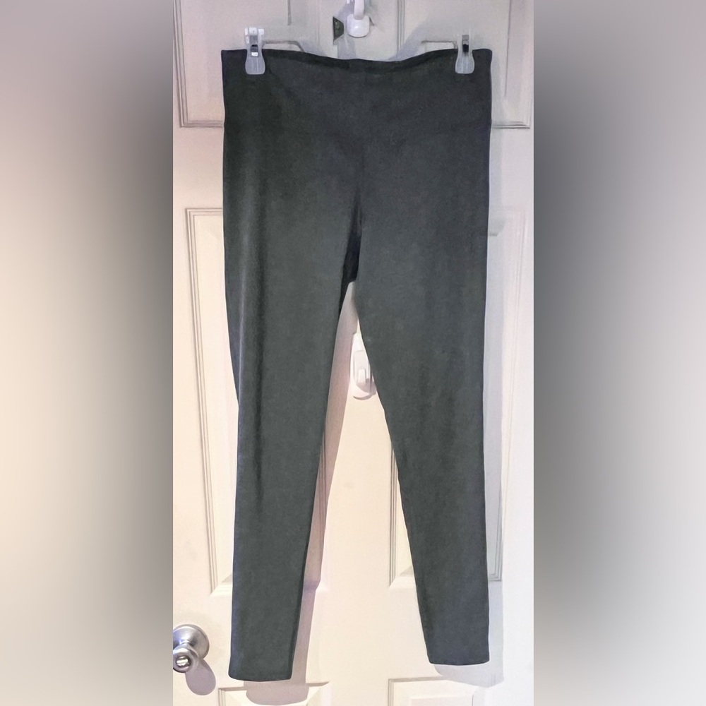 Champion Dark Gray 7/8 Leggings Size Large